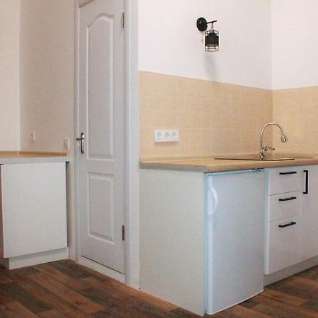 Студия с балконом в квартале от Дерибасовской Одесса Экстерьер фото